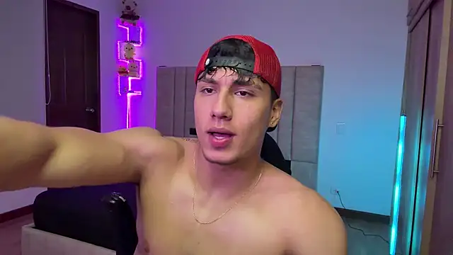 CHRIS_MORGAN1 现场XXX聊天