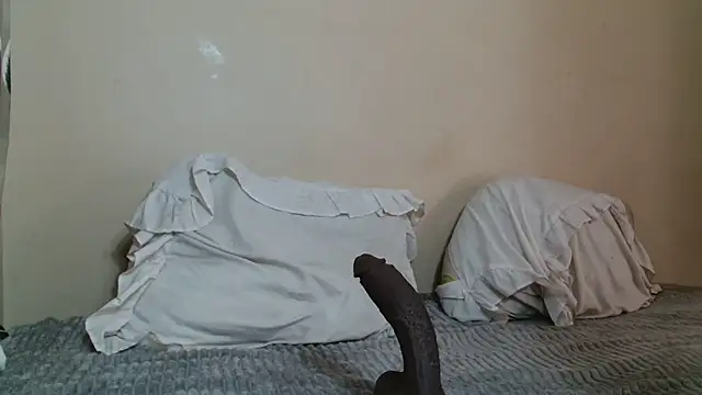 KinkyJXxX's Webcam Show