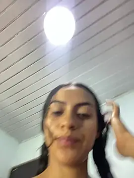 miluwatson 现场XXX聊天