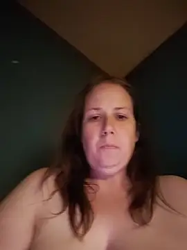 Chatroom XXX en direct de 023thickandjuicy07
