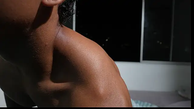 Chat XXX ao vivo de Paradise_boy__