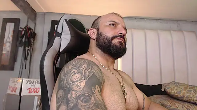 bardock_1 Chat XXX in diretta