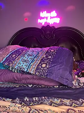 RenaThickAss' Webcam Show
