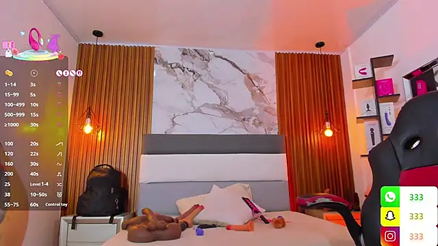 Chat XXX en directo de LIA_ROUX1