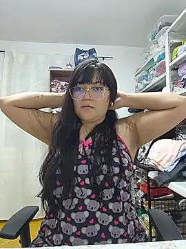 Czat XXX na żywo – Louise_0105