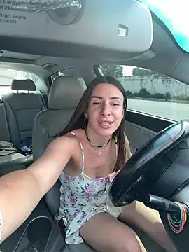צ'אט XXX בשידור חי של GroaningJute