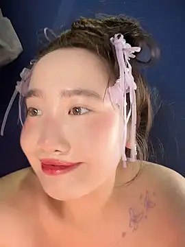 Chat XXX en directo de Asianpie_