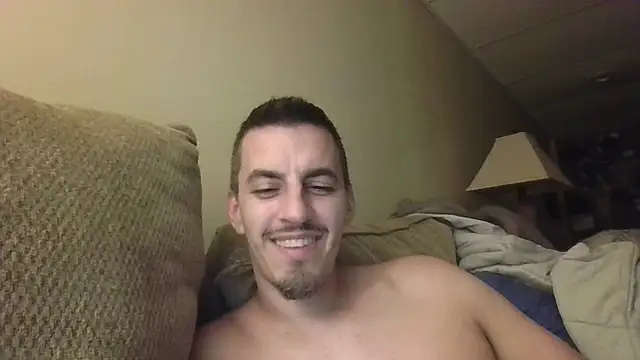Chat +18 de luverrboyy ao vivo