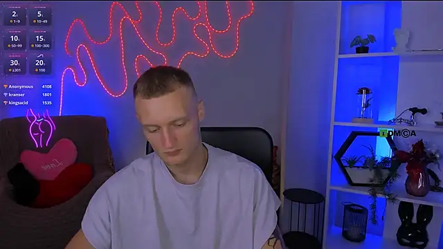 XXX chat uživo modela mike_crist