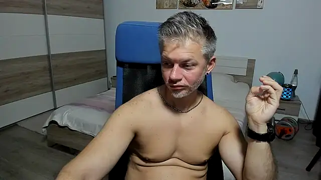 RobbyShawz Show Webcam