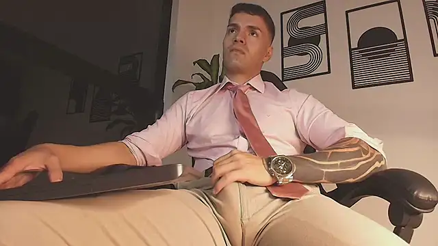 ALPHA_DOMINUS_ Live XXX-chat