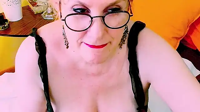 Chat +18 de BrividoFelino ao vivo
