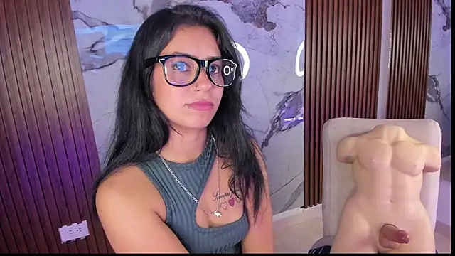 GabyHott_ লাইভ XXX চ্যাট