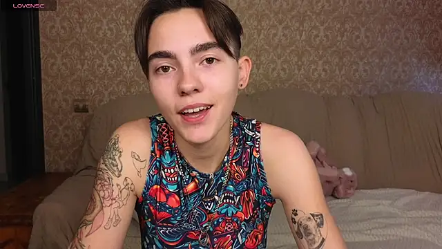 Lilihere_'s Live XXX Chat