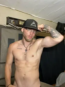 dilf_96 élő XXX-chatje