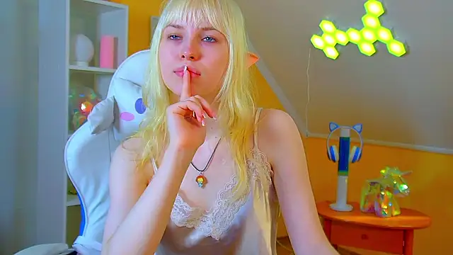 แชท XXX สดของ HannahHollis