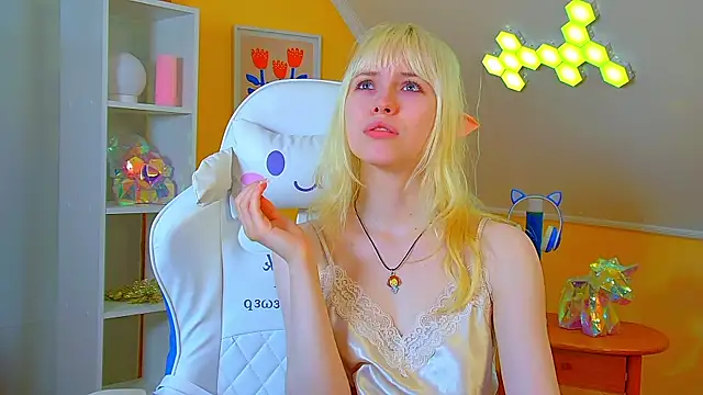 Chat XXX en directo de HannahHollis
