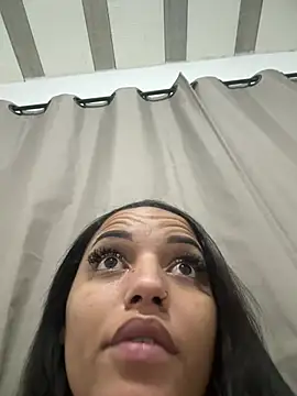Chat +18 de Maryhotangel ao vivo