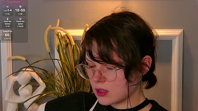 SallySton's Live XXX Chat