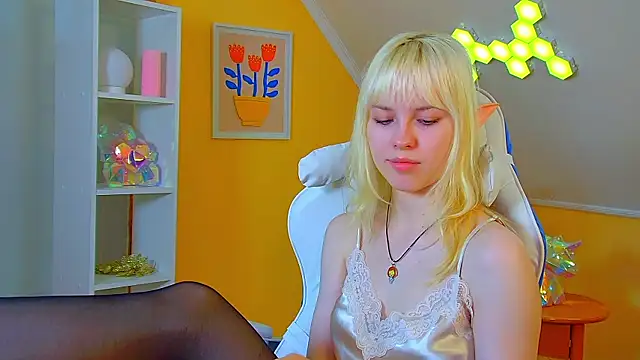 HannahHollis' Live XXX Chat