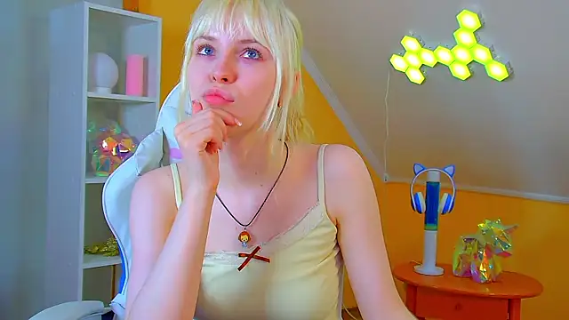 HannahHollis Adlı Modelin Canlı XXX Sohbeti
