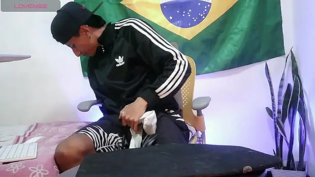 Онлайн чат XXX KinkyCody
