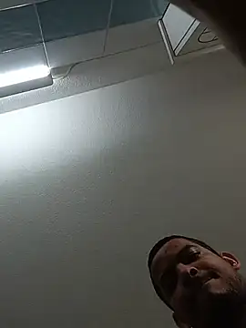Chat +18 de cingonduro ao vivo