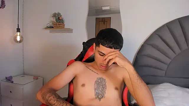 Chat XXX en directo de BiancaAndDominic