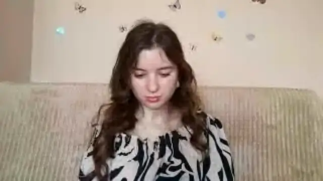 LanitaHemple Adlı Modelin Canlı XXX Sohbeti