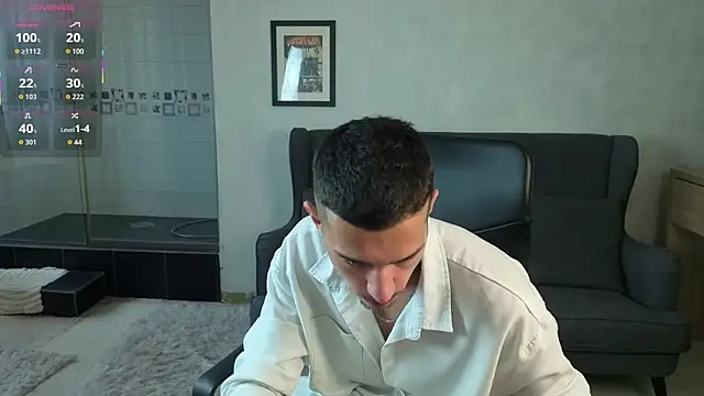 XXX chat uživo modela KaydenDrew