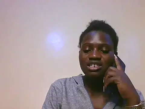 _Dana1's Live Chat Room
