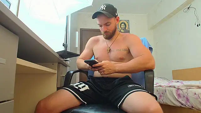 Ryanstone_ XXX чат  на живо