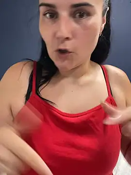 دردشة Naira_Dan الجنسية المباشرة