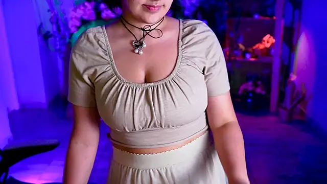 Chat XXX en directo de CeceliaJohnson