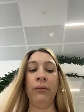SashaCatt XXX чат на живо