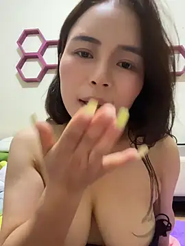 xiaolu0706 XXX чат на живо