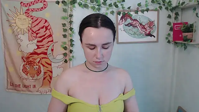Chatroom XXX en direct de VeryVeryVeryShy_