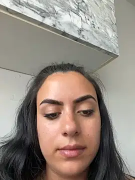 Elyza_Ibarra's Live XXX Chat