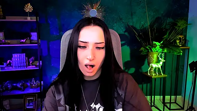 Živý XXX chat MonicaLowes
