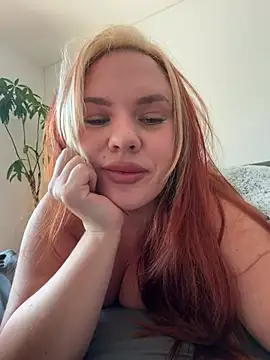 AnjaAmelia – Naživo XXX chat