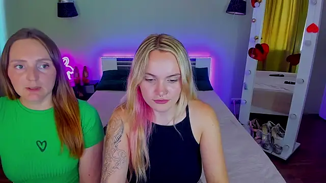 MagicEyess XXX чат на живо