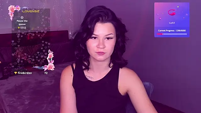 SaraBrownie XXX чат на живо