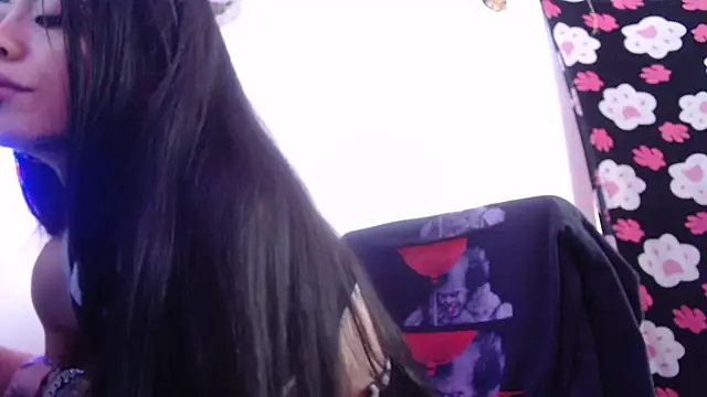 دردشة lorena_miss الجنسية المباشرة