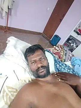 Paramkeerthi Chat XXX in diretta
