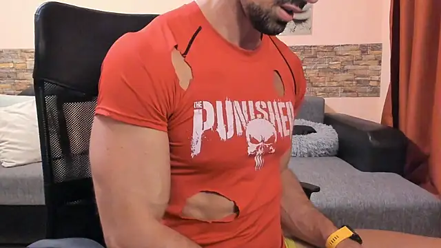 Chat XXX en directo de HotHunkTrainer