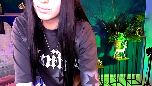 XXX chat uživo modela MonicaLowes