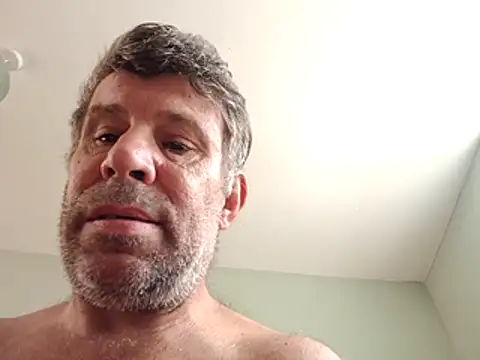 Chat +18 de stud2512 ao vivo
