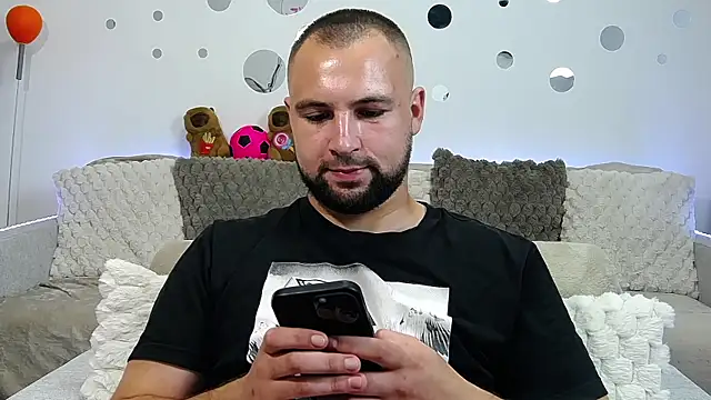 liam_studd 라이브 XXX 채팅