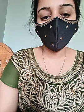 Tamil_shalini's Webcam Show
