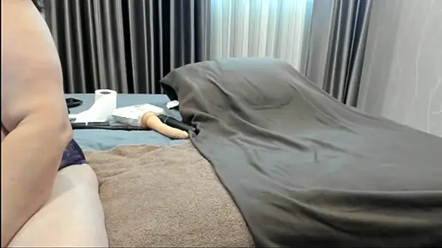 צ'אט XXX בשידור חי של TinaBiCam